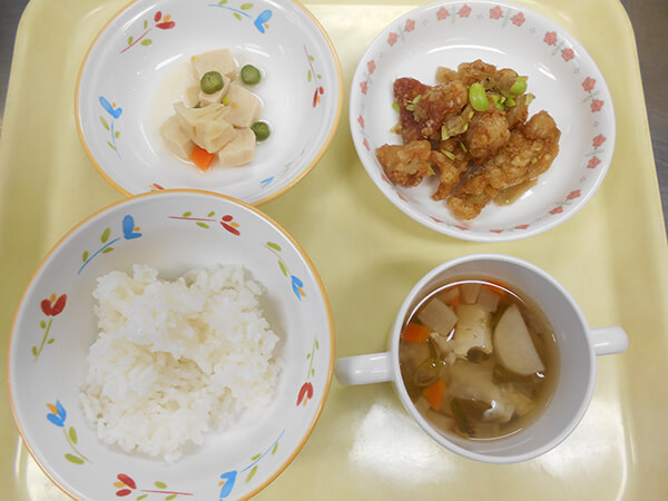 さくらんぼハウス給食