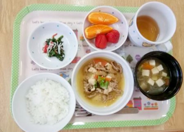 プティット矢野保育園給食肉豆腐